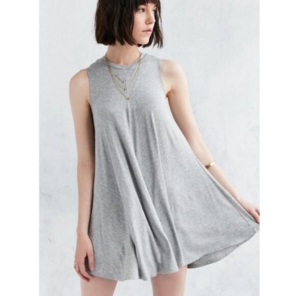 Urban Outfitters Women's Silence & Noise Gray Tank Dress, size Medium - Picture 2 of 7